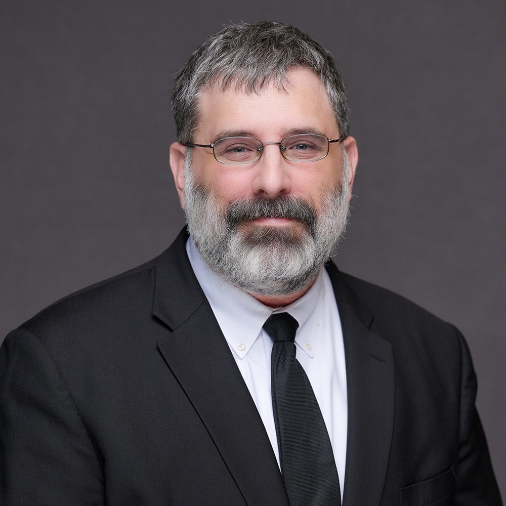 Headshot of attorney Andrew J. Perlmutter, Counsel