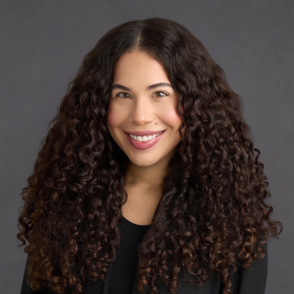 Headshot of attorney Ayleen Perry, Associate